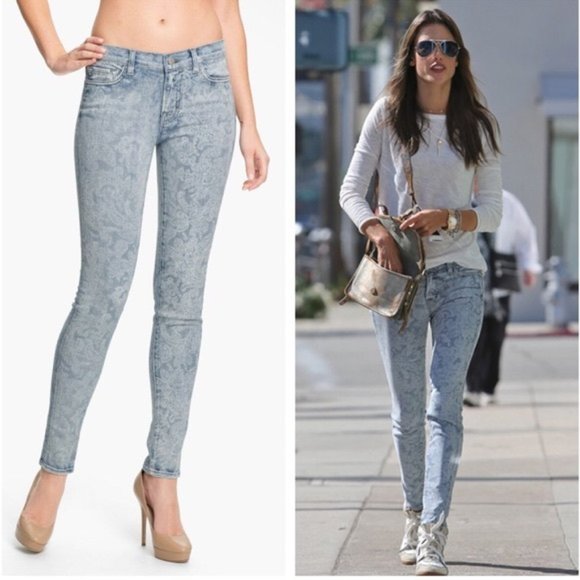 J Brand Skinny Leg Jeans in Vintage Bandana - Picture 1 of 9